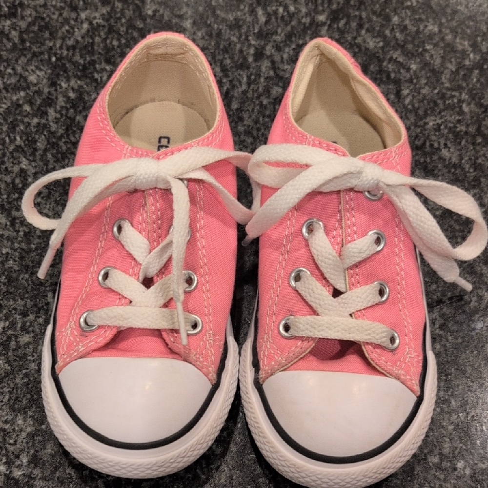 Converse Pink Canvas Kids Shoes, Size 8